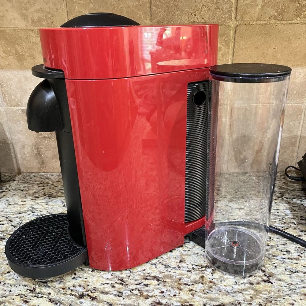 Nespresso VertuoPlus Deluxe Coffee Espresso Machine by De'Longhi Red ENV150RAE